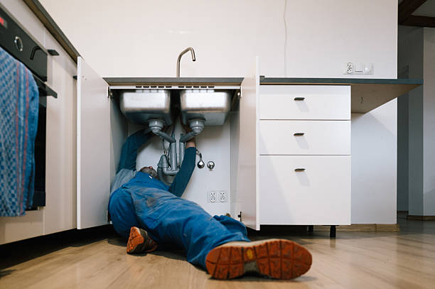 Professional Drain Cleaning technician working in Glen Dale, WV
